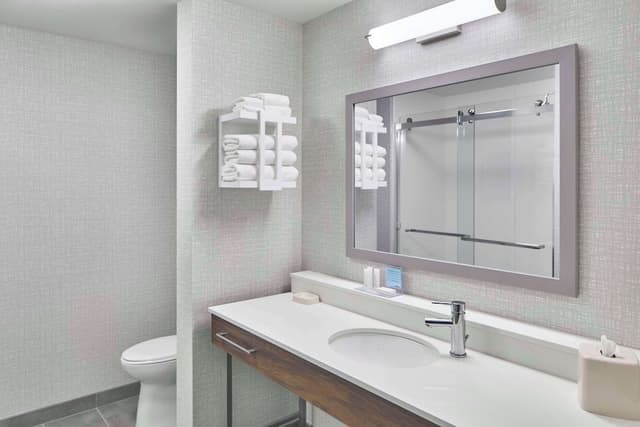 Studio Suite, 1 King Bed, Non Smoking