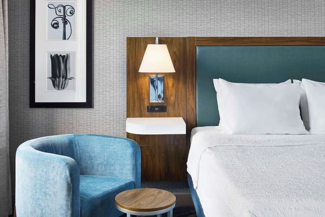 Studio Suite, 1 King Bed, Non Smoking