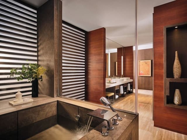 Club Executive Suite