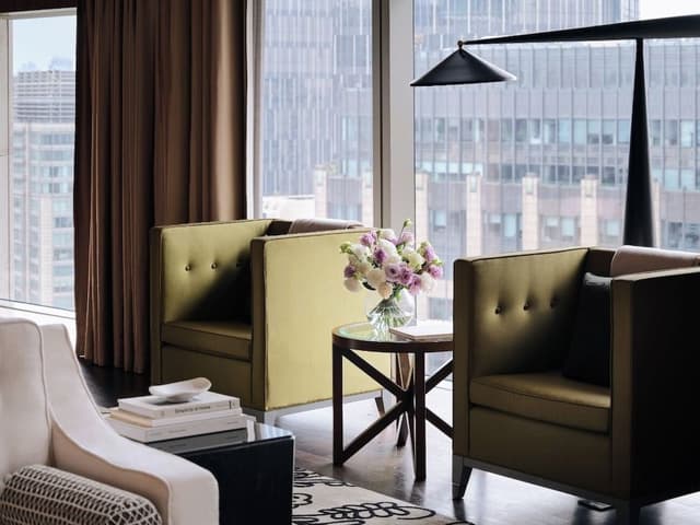 Presidential Suite, Club Lounge Access, City View