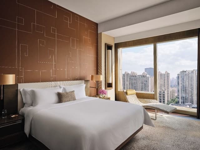 Club Executive Suite