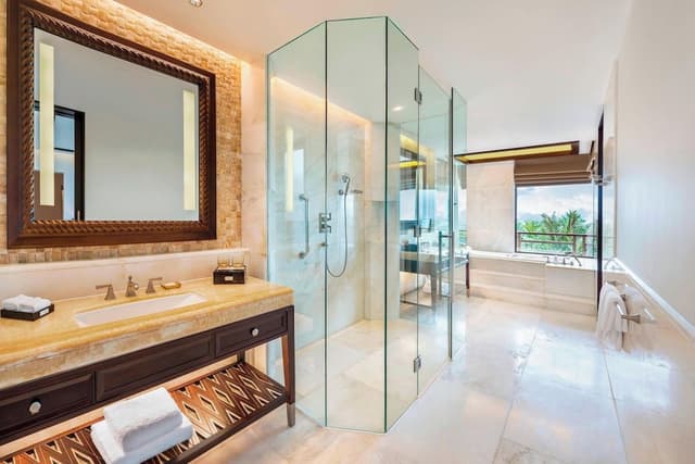 Room, 1 King Bed, Pool View