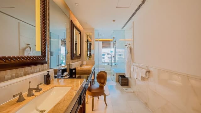 Room, 1 King Bed, Pool View