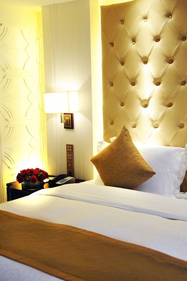 Deluxe King Room