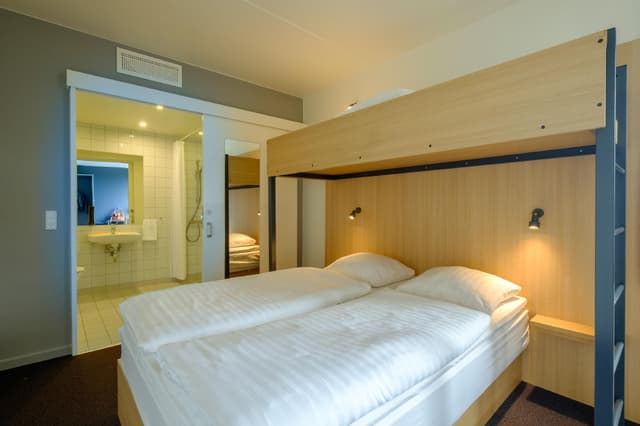 accessible double bed room