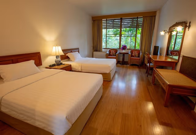 Superior Room (Twin Bed)