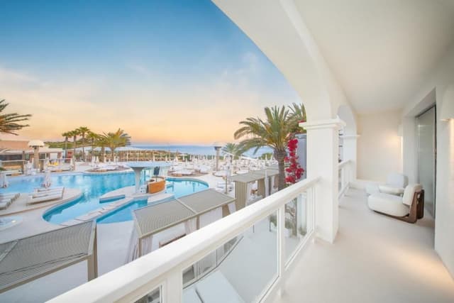 Epic Suite with Pool View