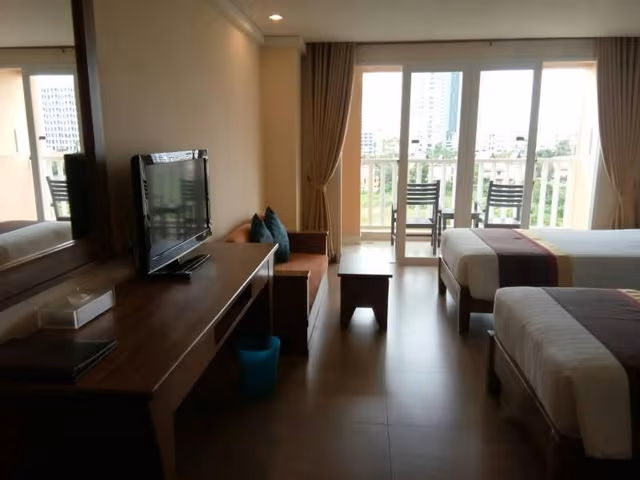 Superior Room with City View