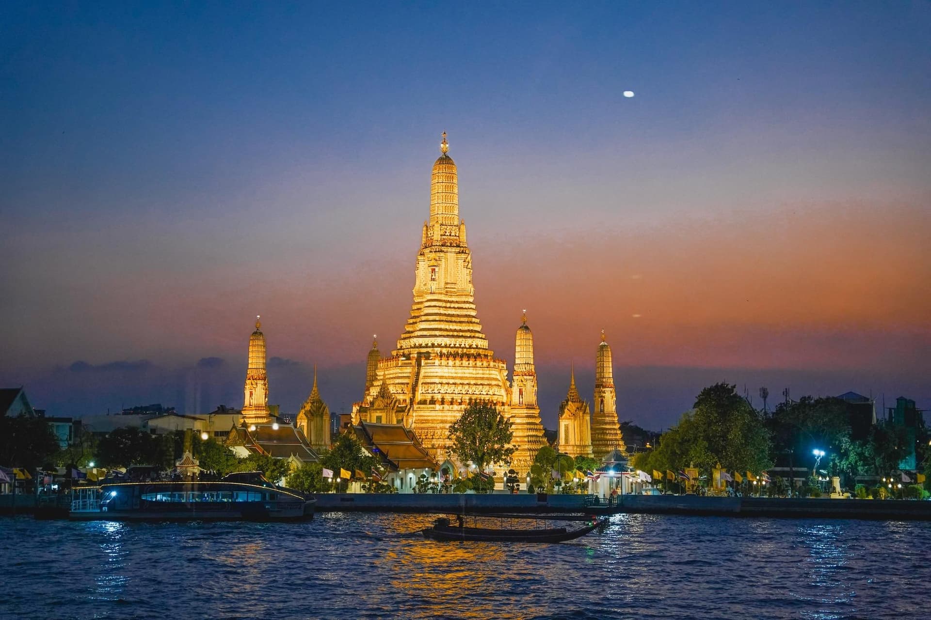 ศาลารัตนโกสินทร์ กรุงเทพฯ ศาลารัตนโกสินทร์ กรุงเทพฯ