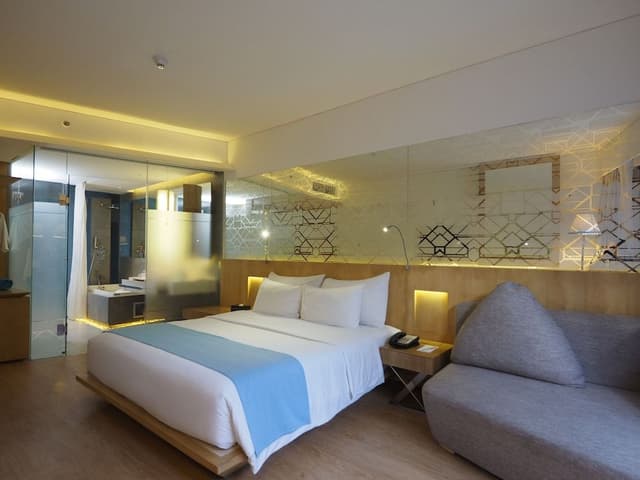 Deluxe Double Room with Jacuzzi