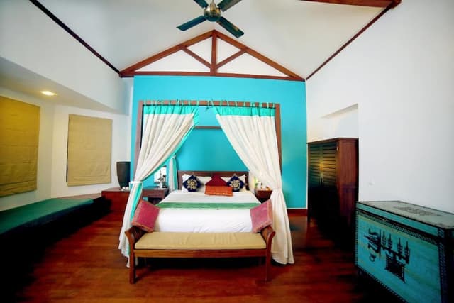 Deluxe Suite with Sea View