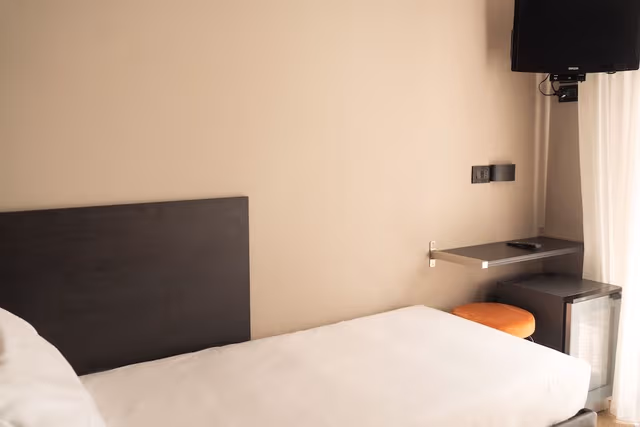 Standard Single Room