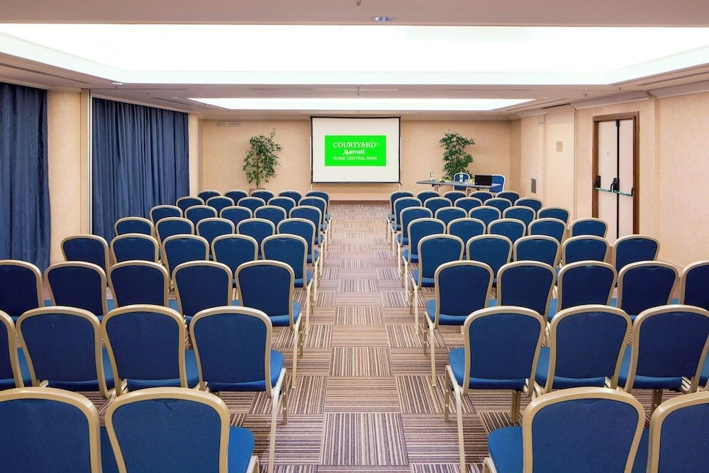 Courtyard By Marriott Rome Central Park1
