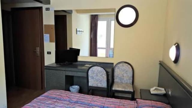 Standard Quadruple Room (4 pax)