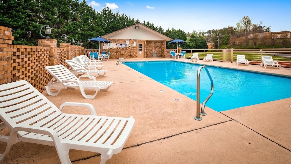 Best Western Bryson Inn1
