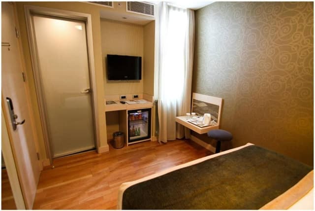 Standard Single Room