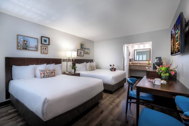 Standard Room, 2 Queen Beds