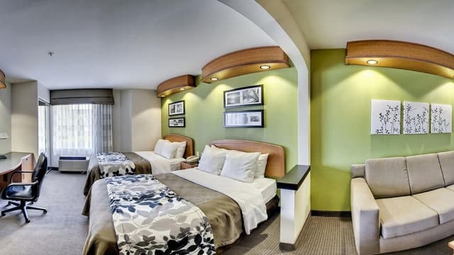 Suite, 2 Double Beds, Non Smoking