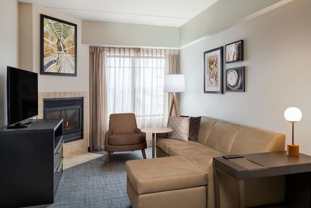 Suite, 2 Bedrooms (Hearing Accessible)