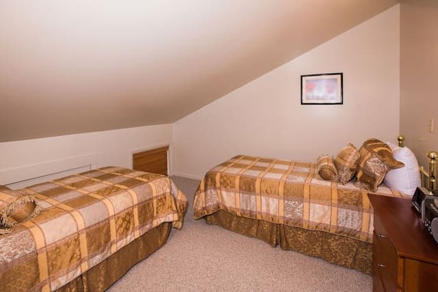 Condo, 3 Bedrooms