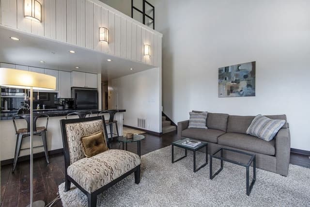 Condo, 1 Bedroom