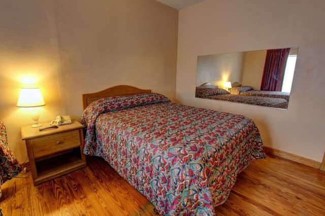 Deluxe Two Beds
