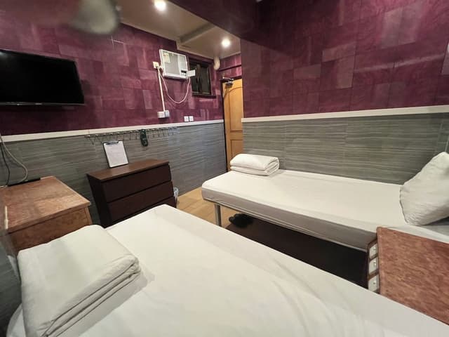 Standard Double or Twin Room (With Window)