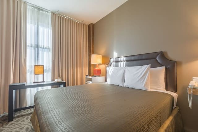 Premium Loft, 1 King Bed, Corner