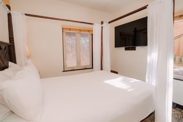 Deluxe Room, Multiple Beds