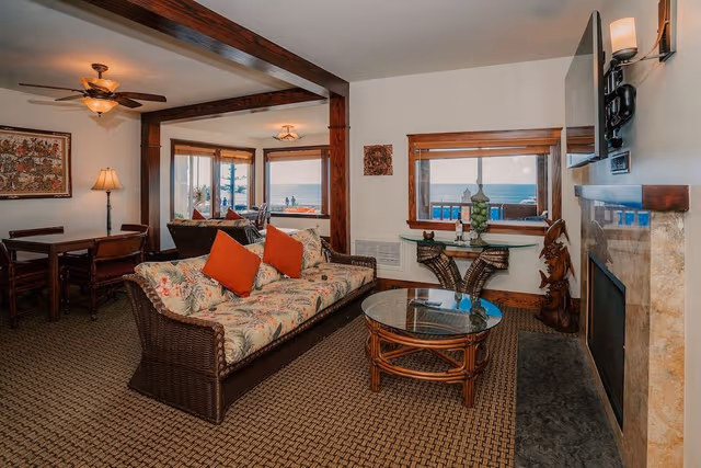 Deluxe Room, Multiple Beds, Ocean View