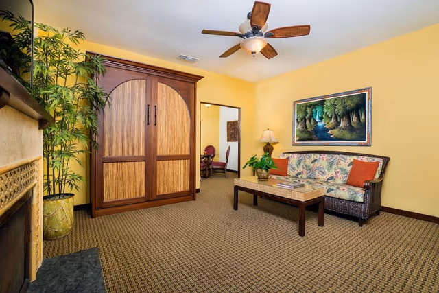 Deluxe Room, Multiple Beds