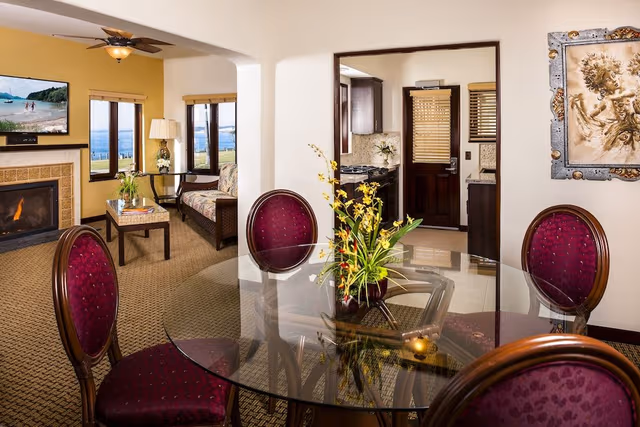 Deluxe Room, Multiple Beds, Ocean View