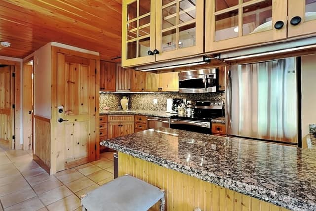 Deluxe Two Bedroom plus Loft ~ C3H
