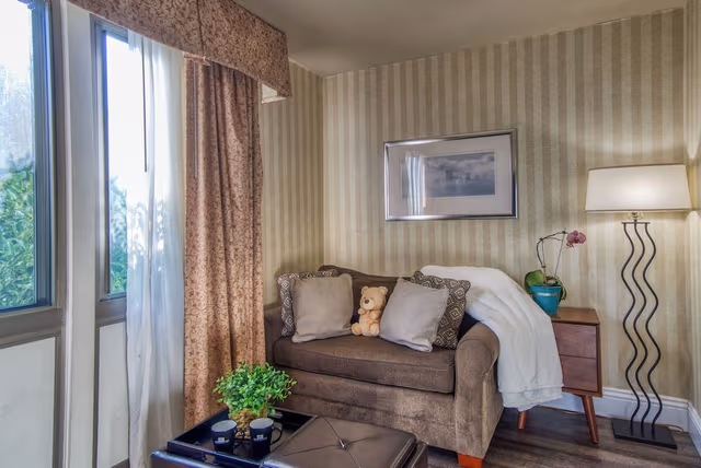 Junior Suite, Multiple Beds, Balcony, Partial Ocean View