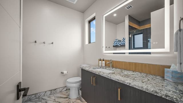 Luxury Villa, 2 Bedrooms, Kitchen, Mountain View