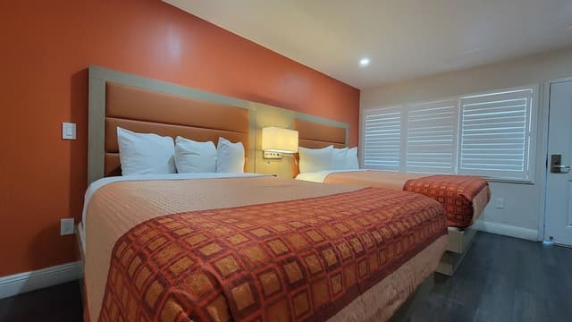 Standard Room, 2 Queen Beds