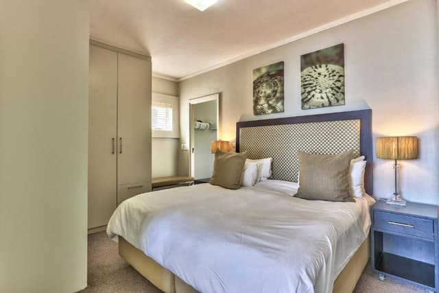 Luxury One-Bedroom Apartment