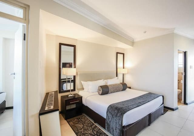 Deluxe Quadruple Room - Front Sea Facing