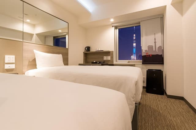 Twin Room with View