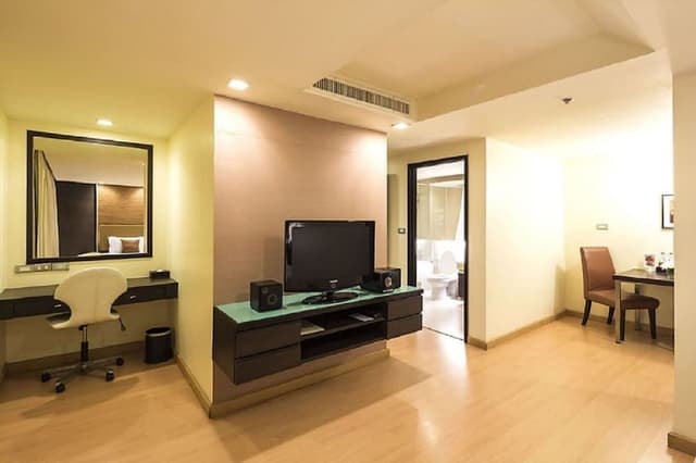 Grand Deluxe Room