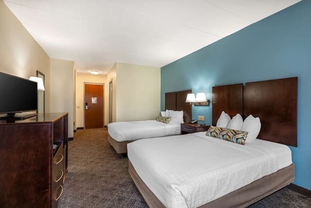 Standard Room, 2 Double Beds, Non Smoking, Refrigerator & Microwave