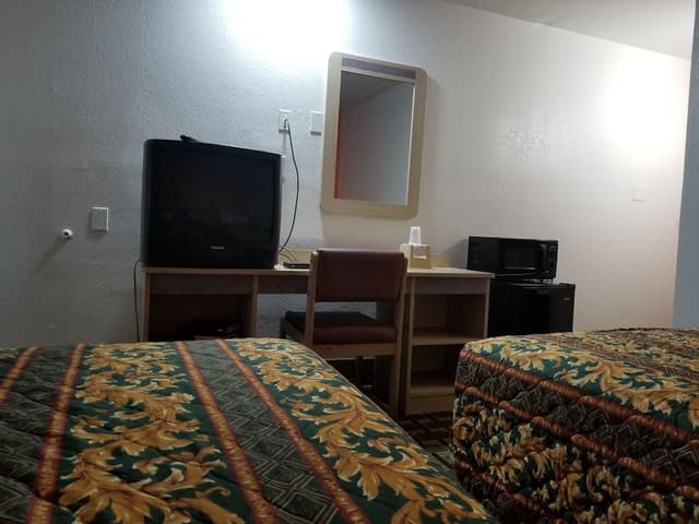 Double Room, 2 Double Beds