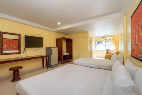 Deluxe Room with Triple Bed and Pool Access