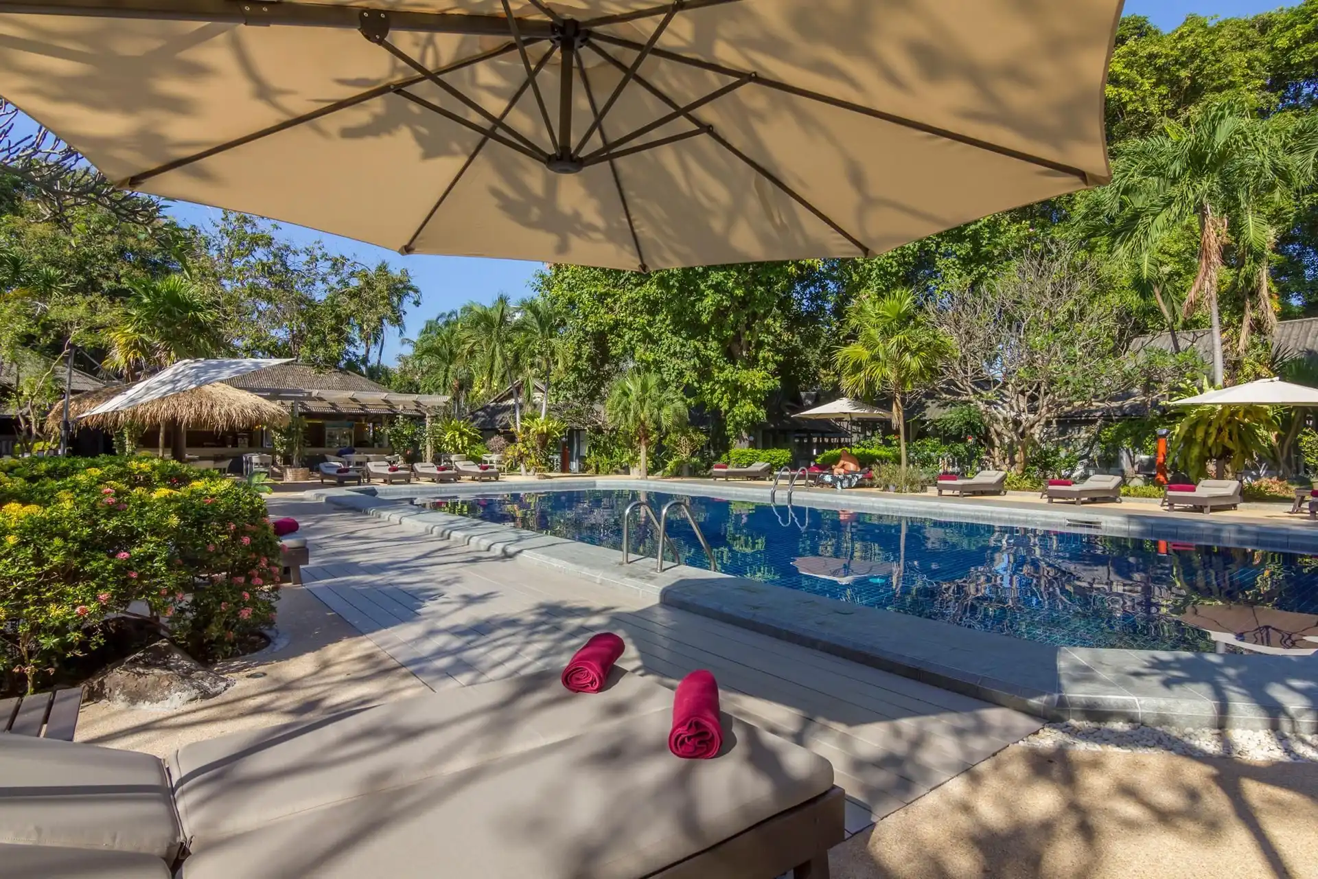 Let's Hyde Pattaya Resort & Villas Let's Hyde Pattaya Resort & Villas