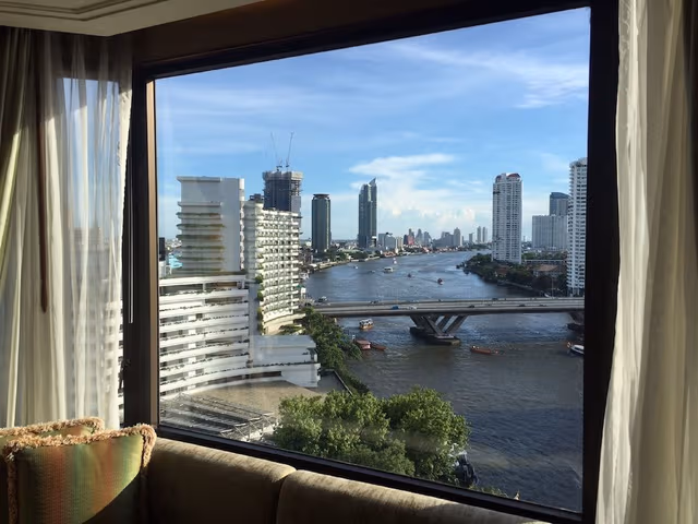 Shangri-La Wing, Deluxe Balcony Room, 2 Twin Beds