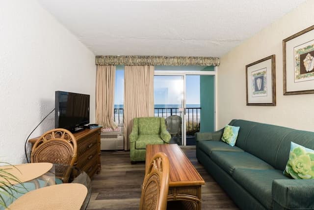 1 bedroom 1 bathroom condo