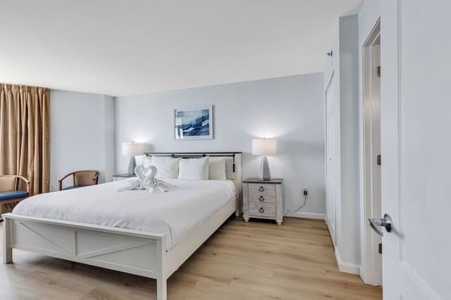 Family Condo, 2 Bedrooms, Balcony, Beach View