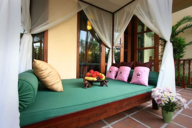 Family Suite (3 Adults)