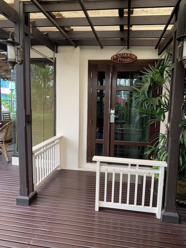 Penthouse, Patio, Garden Area