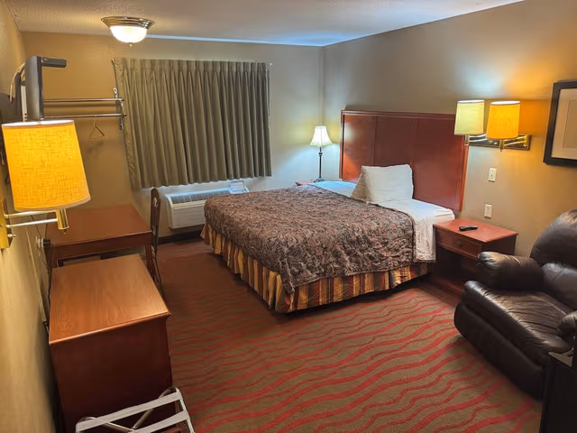 Deluxe Single Room